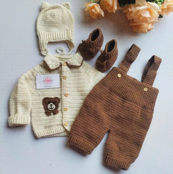 Crochet baby dungree set 4-pc